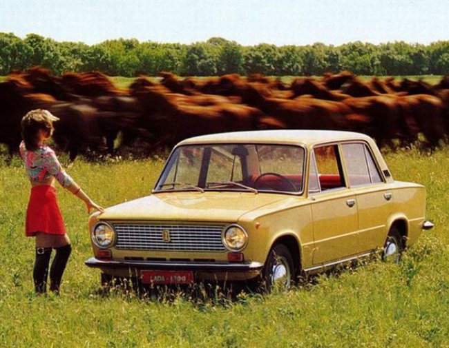 Как выглядела реклама советского автопрома (35 фото)