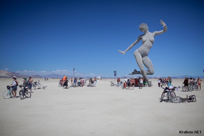  Burning Man (192 )