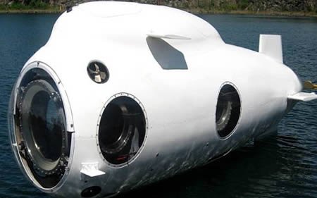 10 лучших подводных лодок (11 фото)