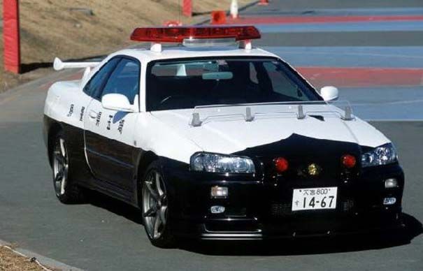 Самые крутые полицейские авто... (33 фото)