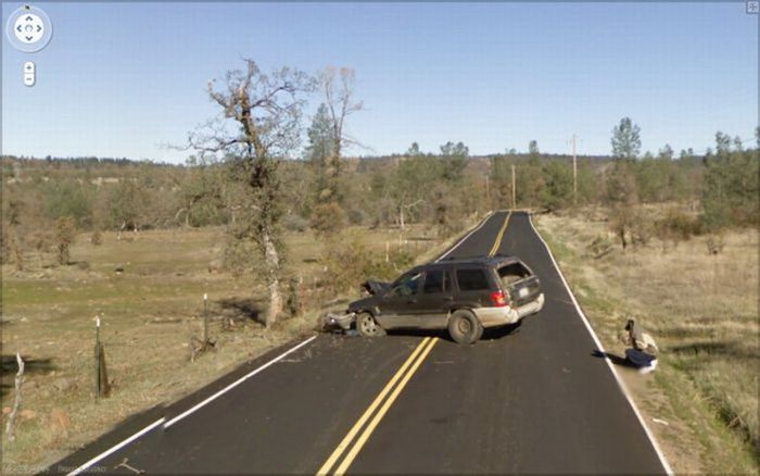   Google Street View (12 )