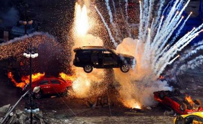 Взрывы авто (20 фото)