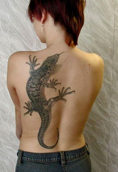 Удивительные 3D татуировки (30 фото)