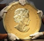 В Австралии отлили самую большую в мире монету из золота весом в тонну (3 фото)