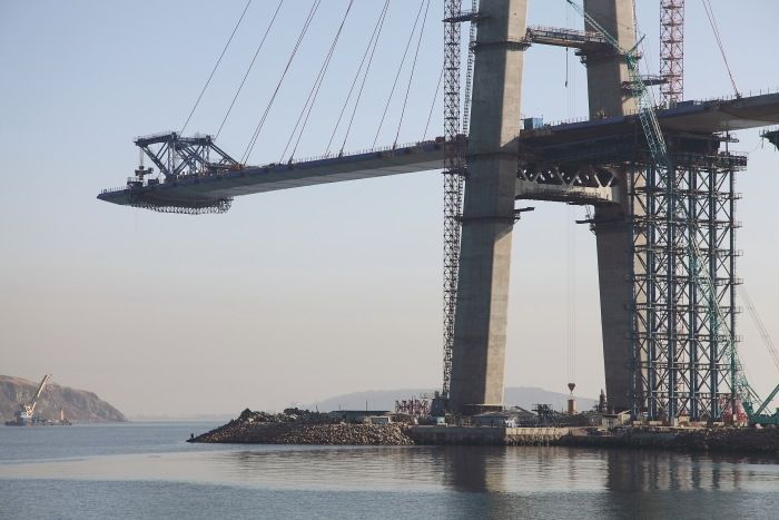 Мост на остров Русский (44 фото)
