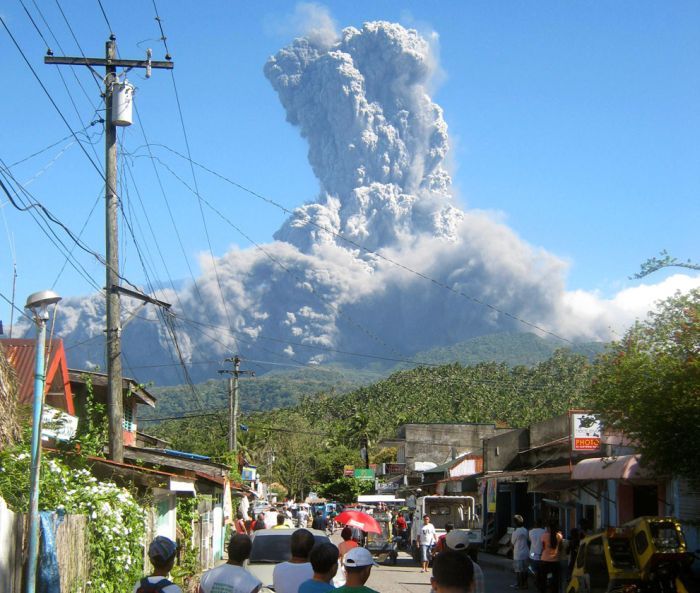 Извержение вулканов в этом году (35 фото)