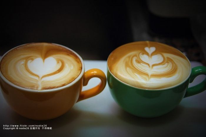 Рисунки на кофе (51 фото)