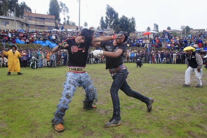 Перуанский Бойцовский клуб (19 фото)