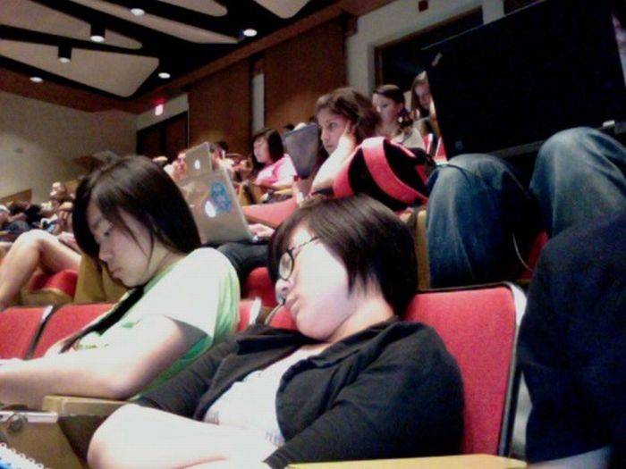Тяжелая жизнь китайских студентов (43 фото)