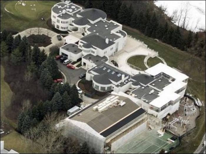Роскошный дом Майкла Джордана выставлен на продажу (8 фото)