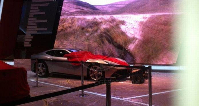 На Женевском мотор-шоу засветилась новейшая Ferrari (3 фото)