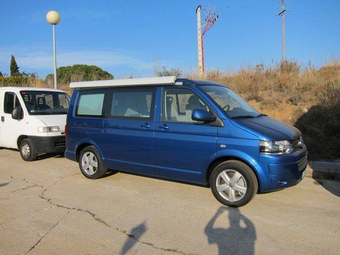 Volkswagen California - -   (26 )