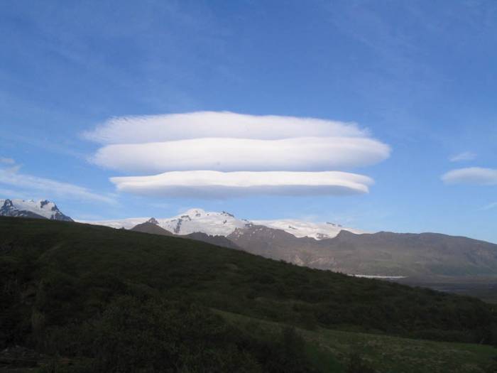 15 удивительных фотографий облаков (21 фото)