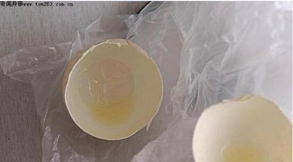 Фальшивые яйца в Китае (8 фото)