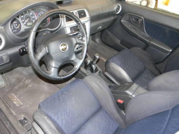 Subaru Imprezа на гусеничном ходу (15 фото)