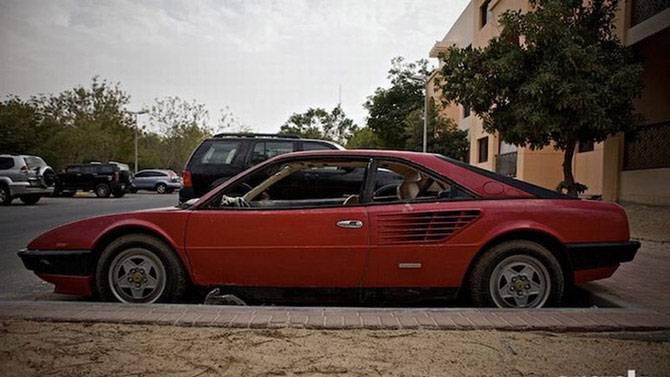 Забытый Ferrari (11 фото)