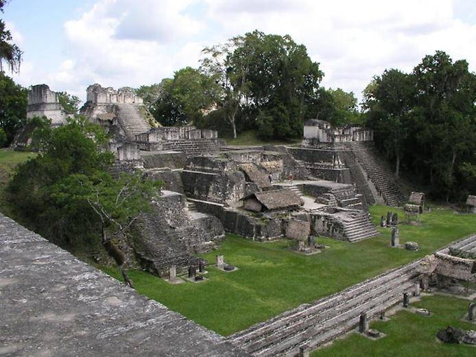 Тикаль - крупнейший город Майя (9 фото)