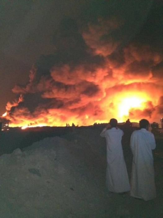 Пожар в Кувейте (7 фото)