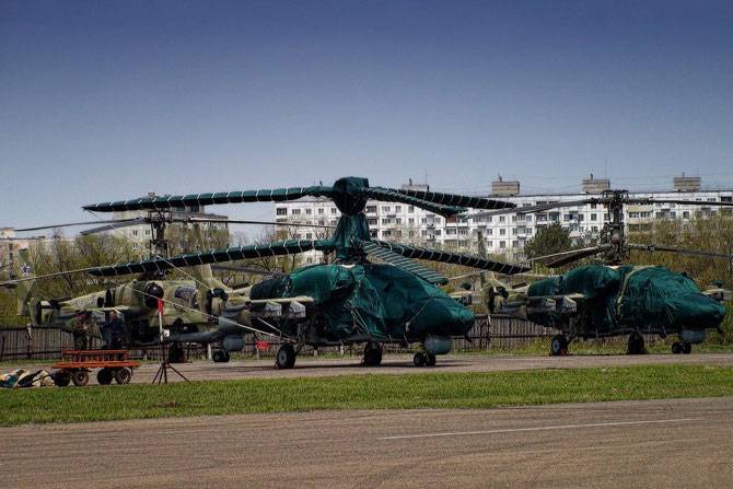 Производство боевых вертолетов Ка-52 «Аллигатор» (42 фото)