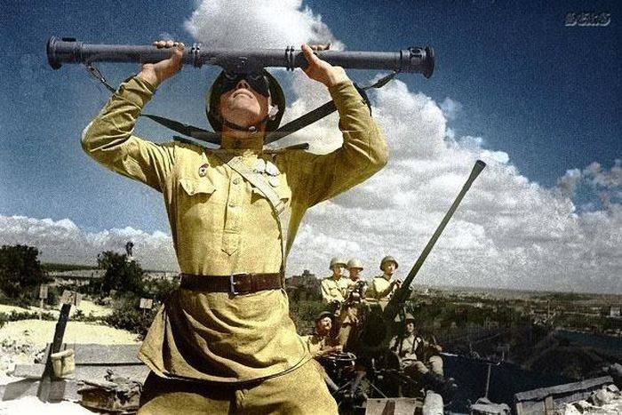 Советские солдаты в Великую Отечественную Войну (53 фото)