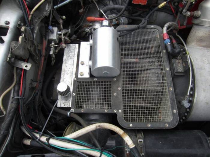 Адский Datsun 280ZX с газотурбинным двигателем (49 фото)