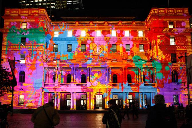 Фестиваль света и музыки в Сиднее (34 фото)