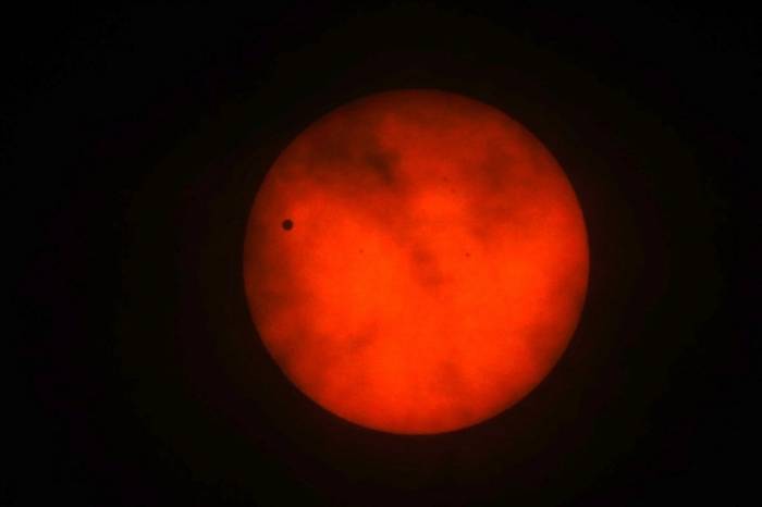 Венера на фоне солнца (40 фото)