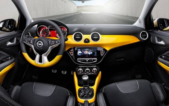 Opel Adam: Немецкий конкурент Fiat 500 и MINI (13 фото)