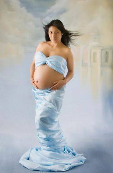 Странные снимки беременных девушек (50 фото)