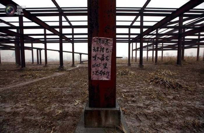 Заброшенный Диснейленд в Китае (18 фото)