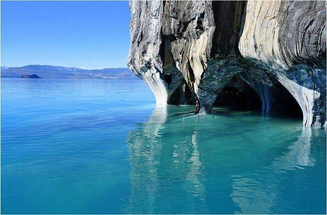 Мраморные пещеры озера Буэнос-Айрес (24 фото)