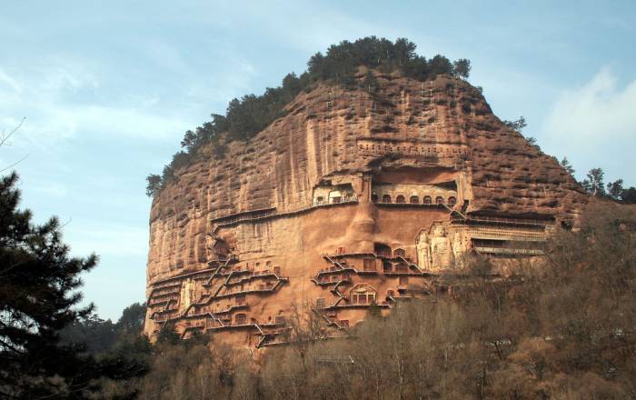 Грот Майджишан, The Maijishan Grottoes, Китай (10 фото)