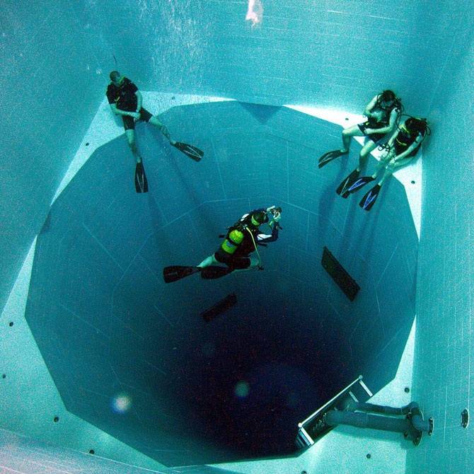 Самый глубокий бассейн в мире (11 фото)