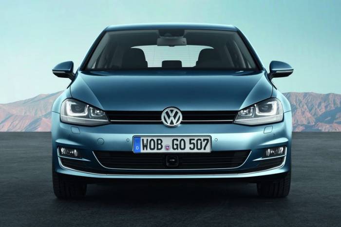 Компания Volkswagen представила новый Golf VII (79 фото)