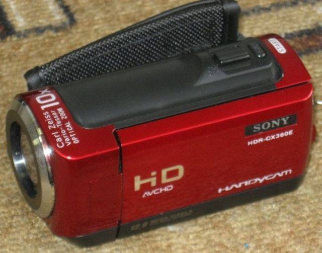     Sony (7 ) 