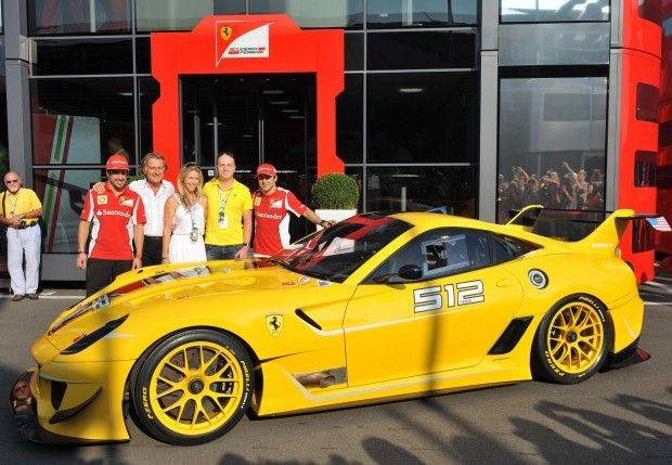 Благотворительная Ferrari досталась сотруднику компании Google (10 фото)