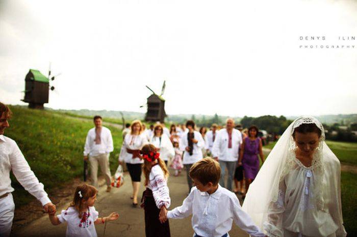 Прикольные свадебные фото из разных стран мира (46 фото)