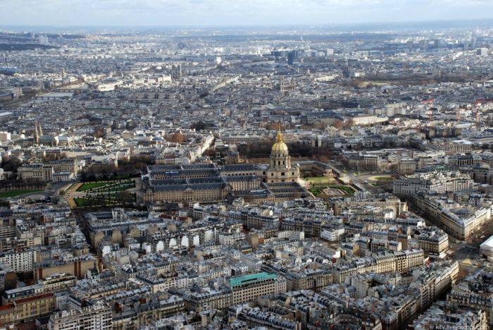 Париж с высоты Эйфелевой башни (41 фото)