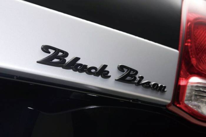 Обвес Black Bison от Wald International для Toyota Land Cruiser 200 (28 фото)