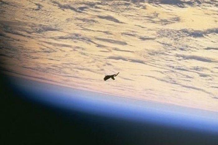 Агенство NASA уничтожает снимки НЛО (7 фото)