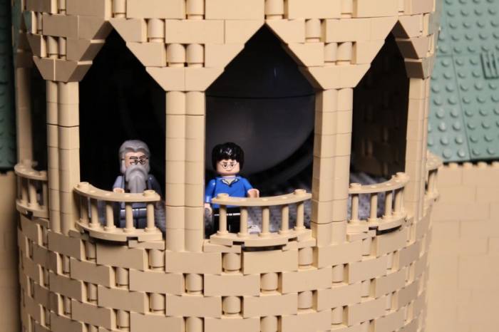 Школа Хогвартса из LEGO (72 фото)