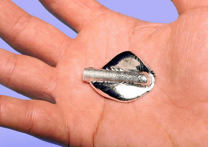 Галлий – редкий метал, который тает в руках (8 фото)