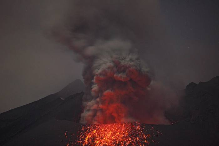   Sakurajima, .  Martin Rietze (17 )