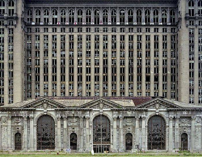 Город призрак Детройт (25 фото)