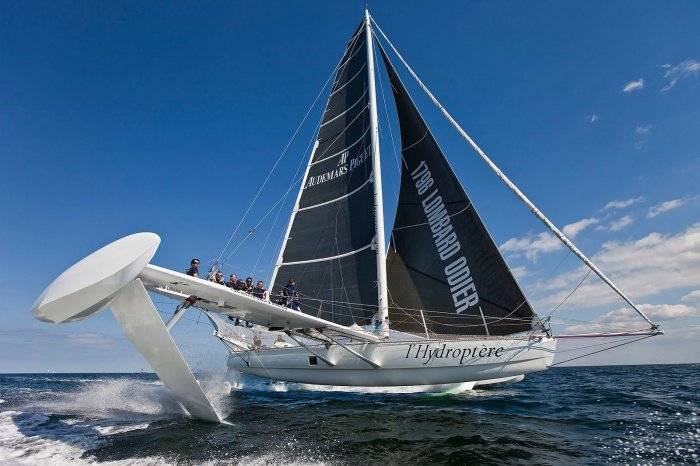      - Hydroptere (10 )