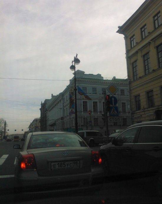 Как украсили Санкт-Петербург в преддверии Дня Победы