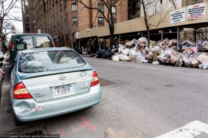 Парковки и стоянки в Нью-Йорке (22 фото)