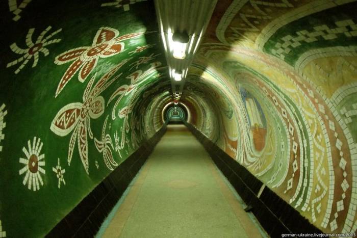 Открылся сказочный тоннель в Одессе (25 фото)