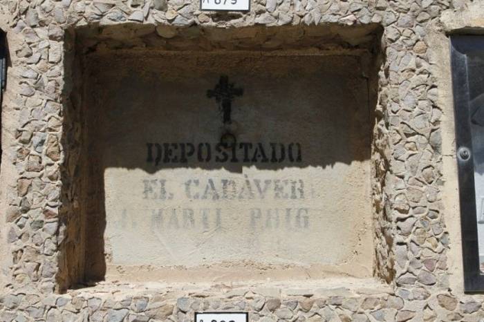 Город мертвых в Испании