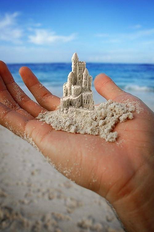 Грандиозные произведения искусства из песка (27 фото)